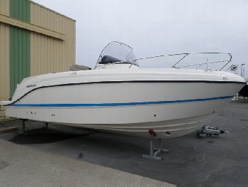 QUICKSILVER ACTIV 805 OPEN